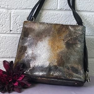 💥💥Auth Vintage snakeskin Due Fratelli purse 👜 LIKE NEW black silver gold